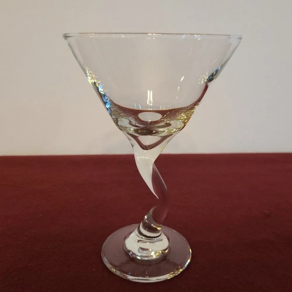 Libbey #37799 Vintage Clear Martini Glass With Zig Zag Z-Stem Mixed Drinks Glass